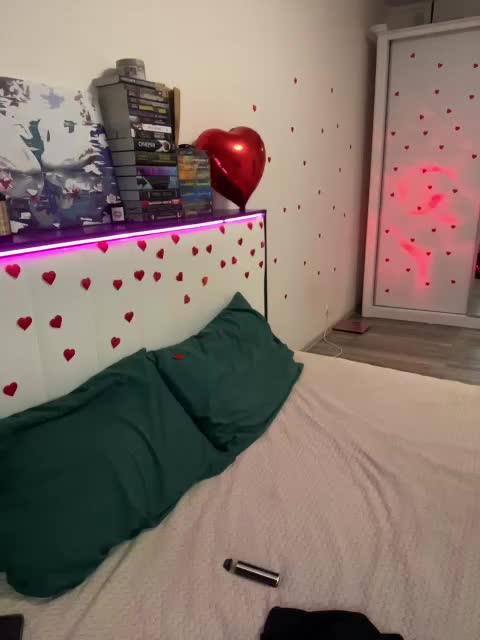 Cris_Mi Cam Model Chat March 27, 2026