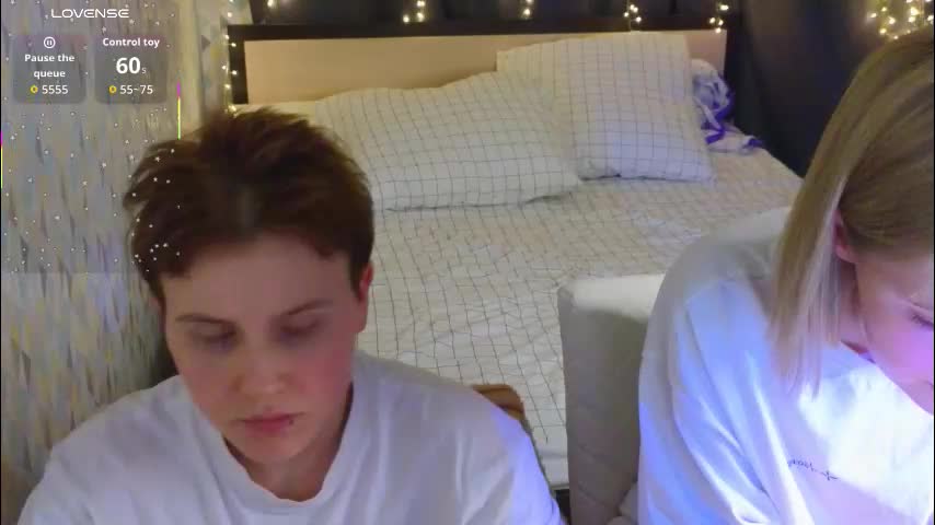 berry_assortment Cam Model Chat March 27, 2026