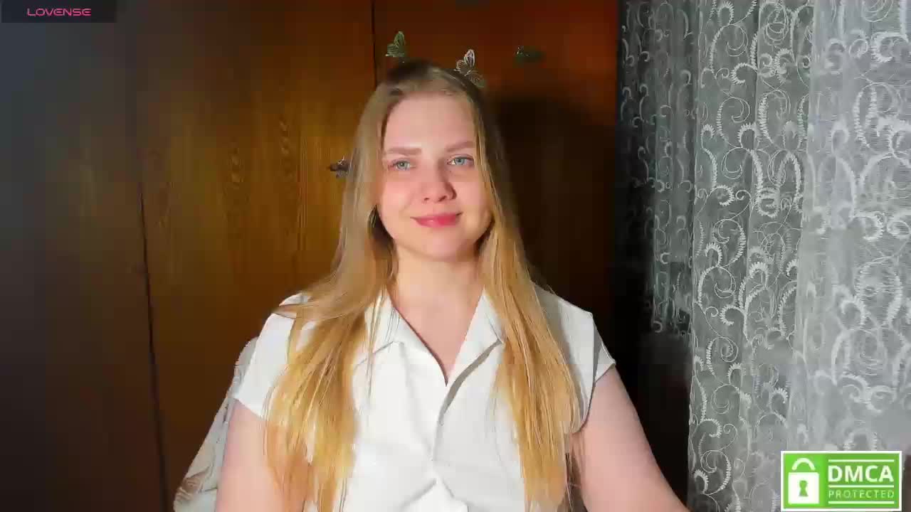 Emma-Frizea Cam Model Chat March 27, 2026