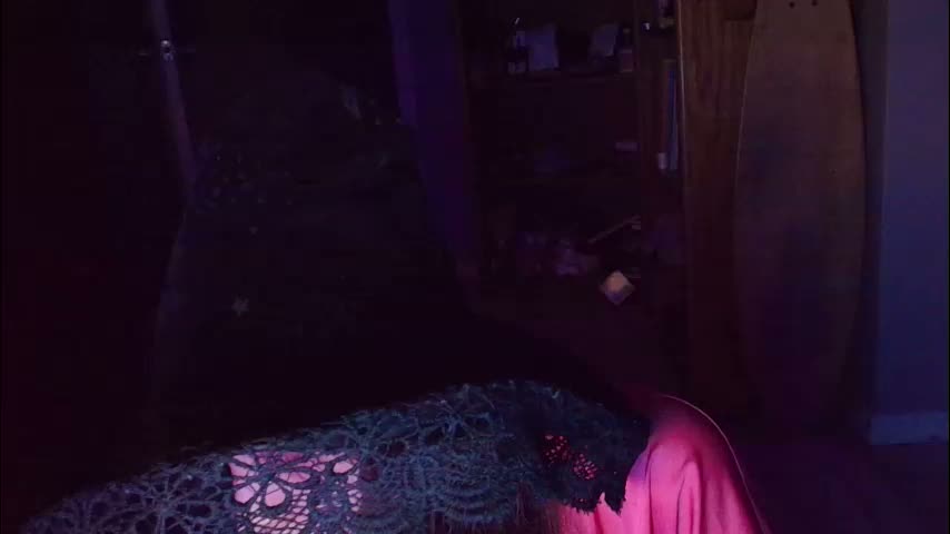 witchbitchmommy Cam Model Chat March 27, 2026