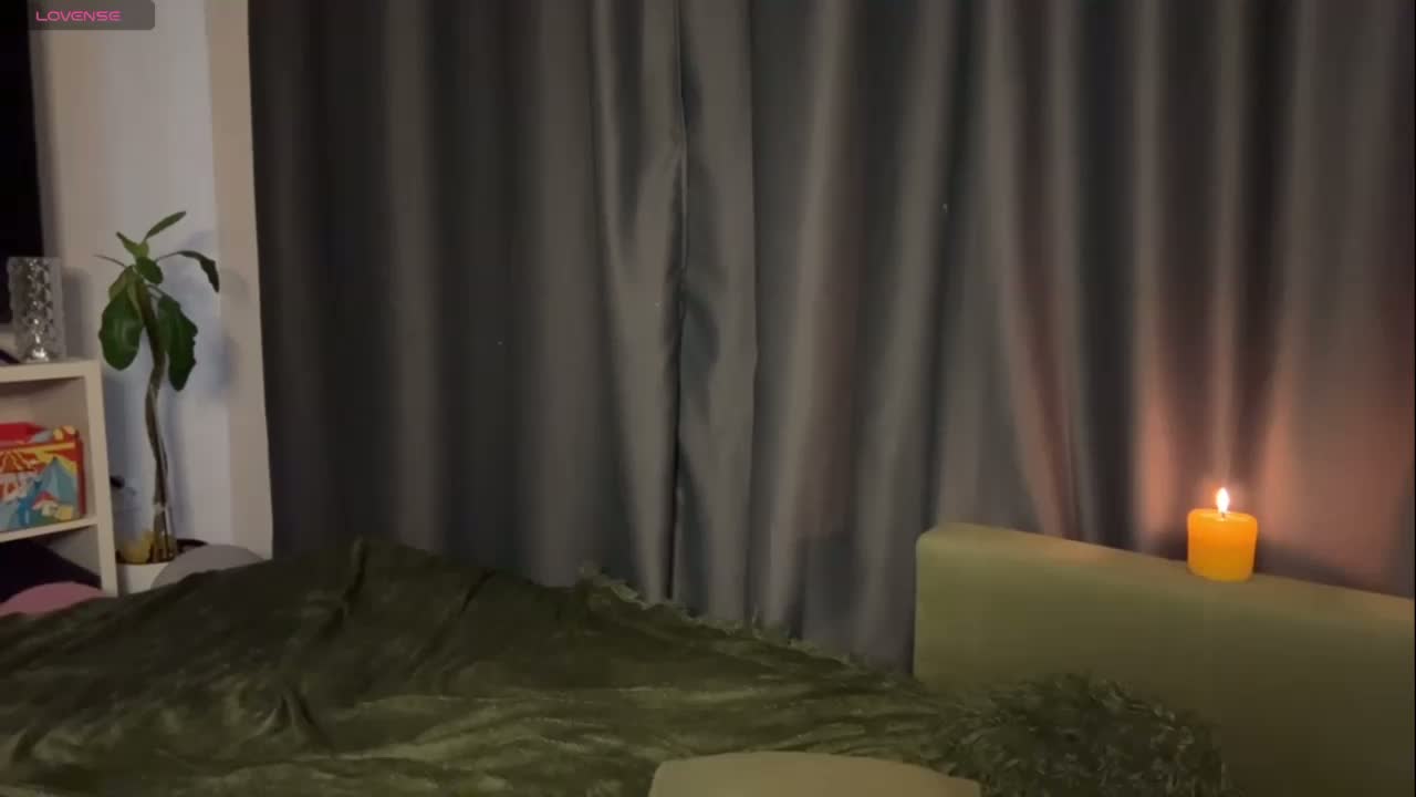 Lilyyyyyy Cam Model Chat March 27, 2026