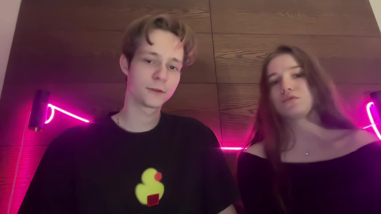 titsDestroy2007 Cam Model Chat March 27, 2026