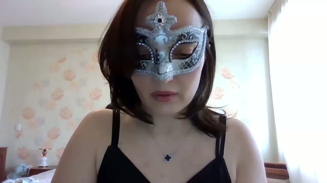 molly-38 Cam Model Chat March 27, 2026