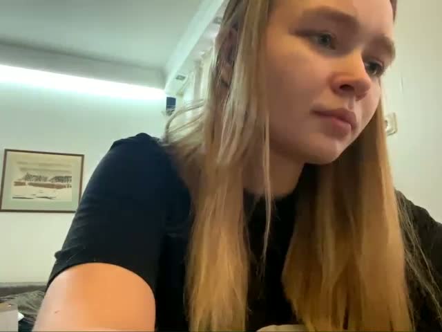 HerminiaLanting Cam Model Chat March 28, 2026