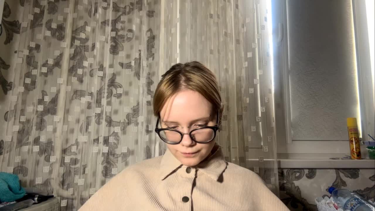 LaelVeller Cam Model Chat March 28, 2026