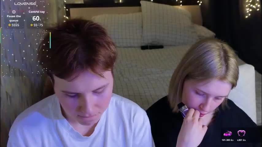 berry_assortment Cam Model Chat March 28, 2026