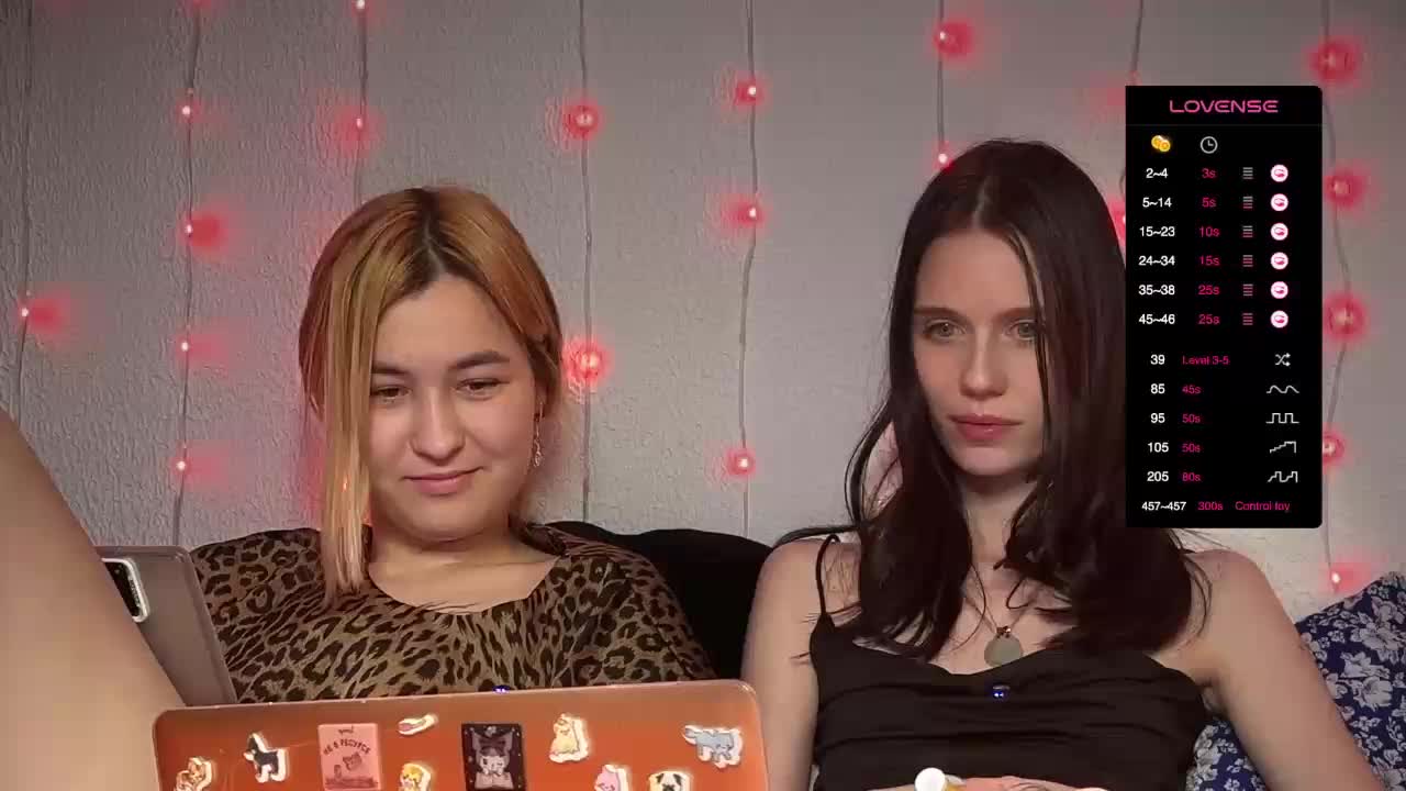 _HotMood_ Cam Model Chat March 28, 2026