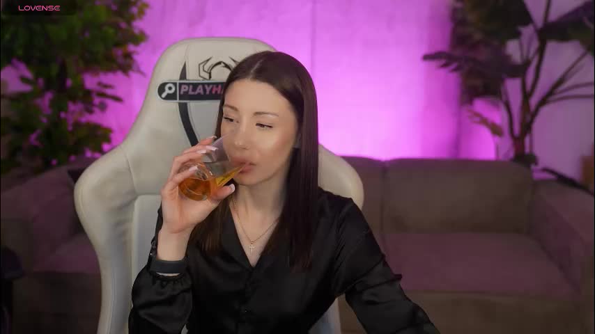 kira0541 Cam Model Chat March 28, 2026