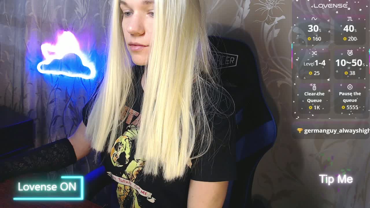 Shiny_Victoria Cam Model Chat March 28, 2026