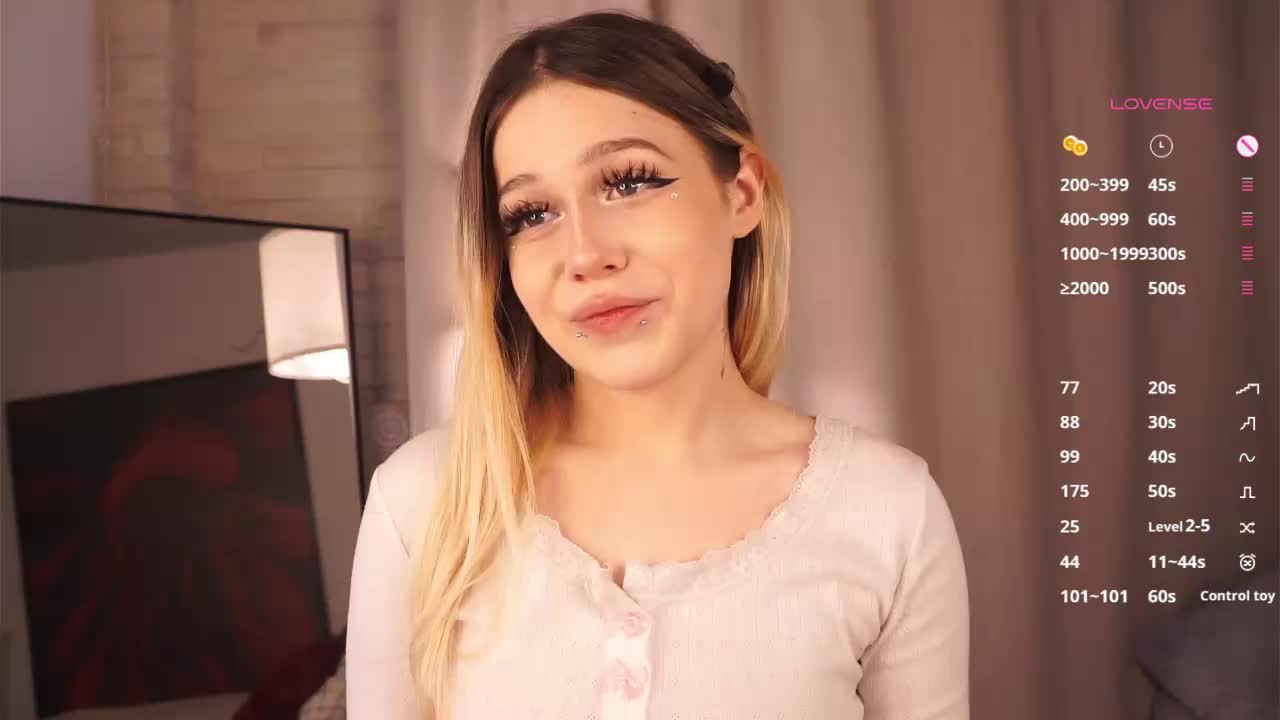 loveaudirs Cam Model Chat March 29, 2026