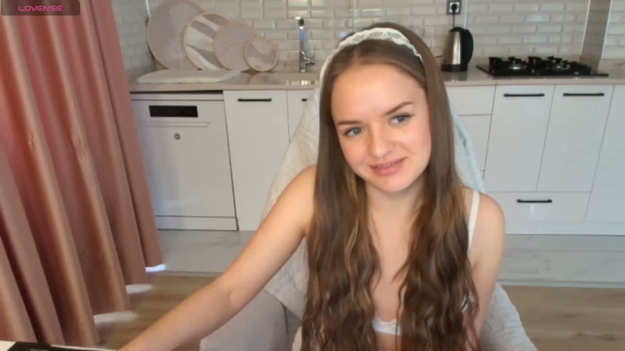 Lunaaaura Cam Model Chat March 29, 2026