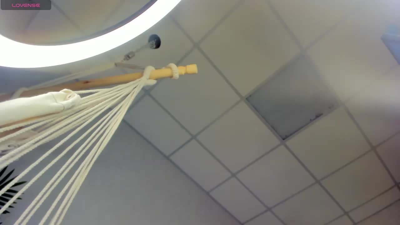 Mariel-Brown Cam Model Chat March 30, 2026