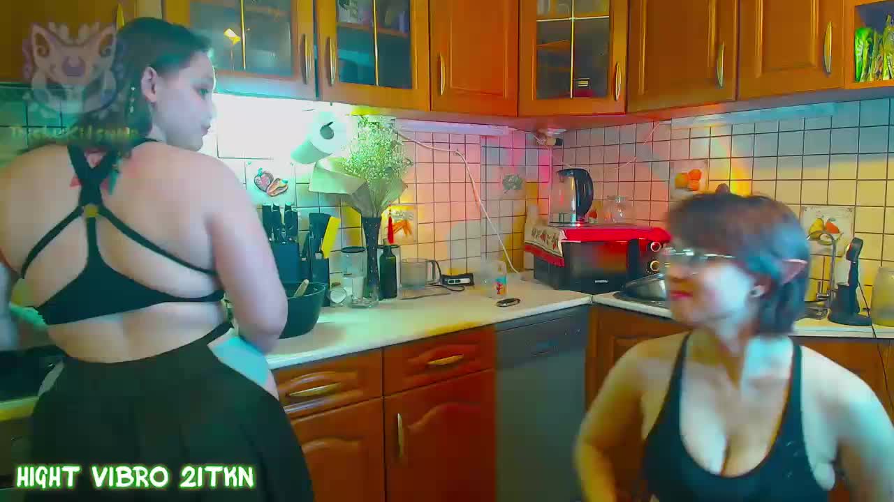 Tricky_Kitsune Cam Model Chat March 30, 2026