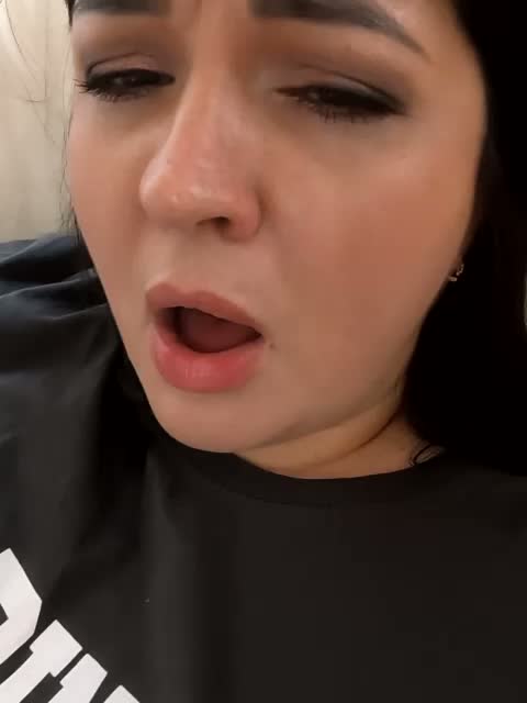 Alina-Milf Cam Model Chat March 31, 2026