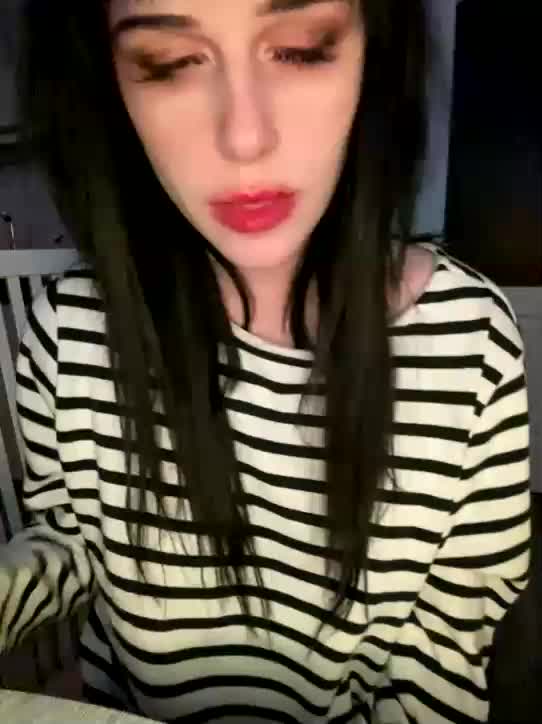 emogirl Cam Model Chat March 31, 2026