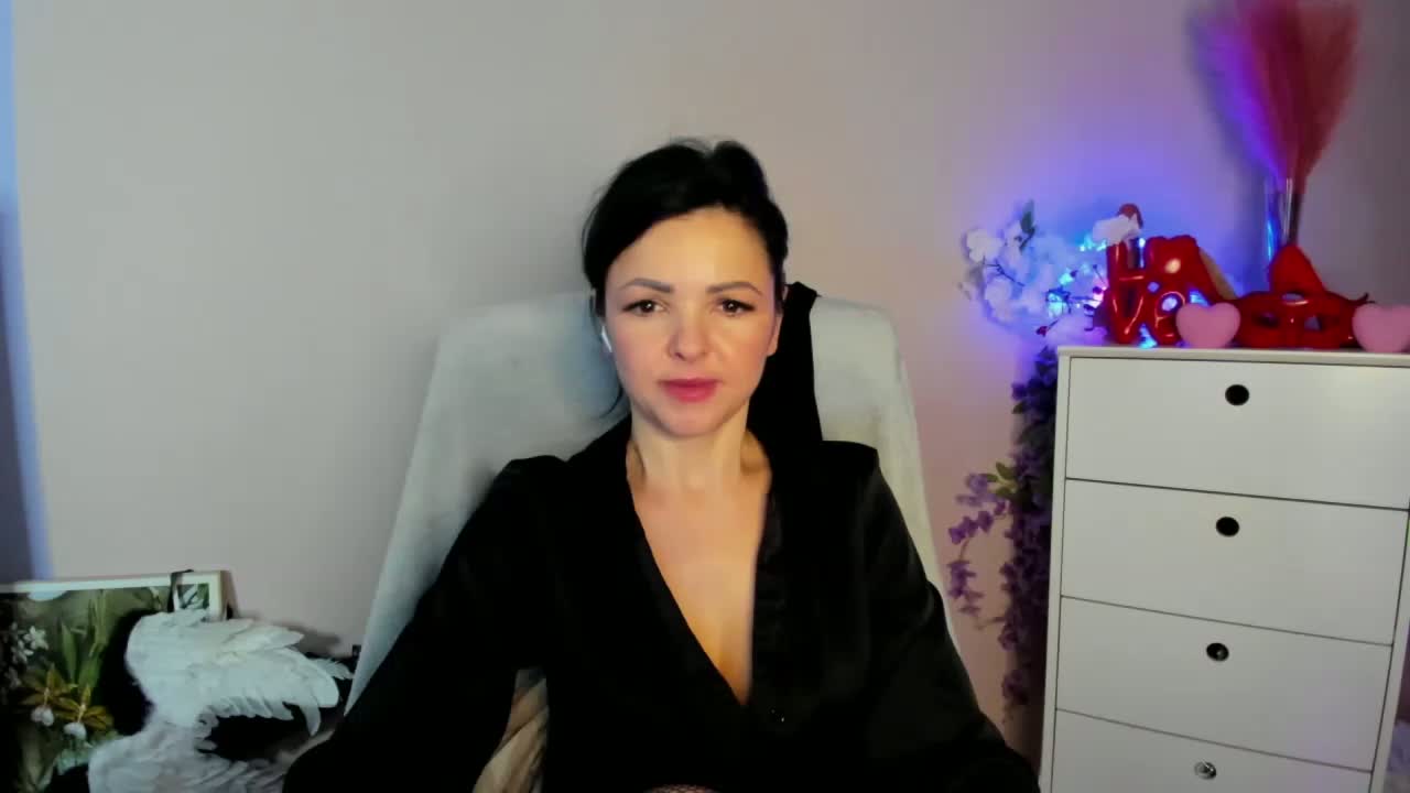 Mollybrunett Cam Model Chat April 1, 2026