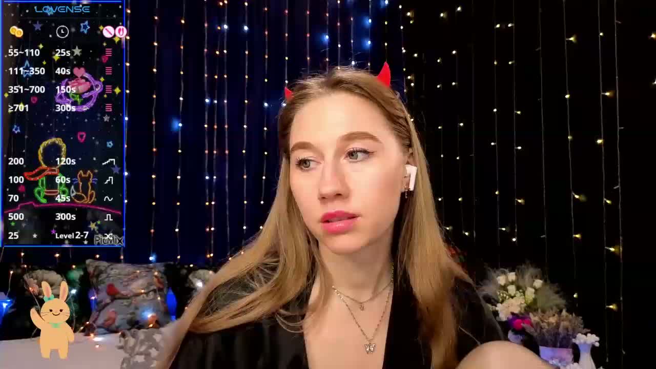 kiskaWEDNESDAY Cam Model Chat April 1, 2026