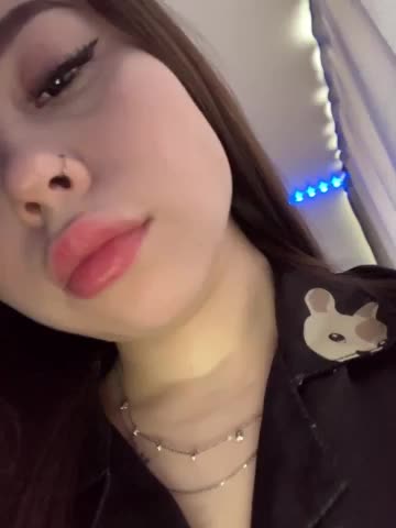 Lexxxie Cam Model Chat April 1, 2026