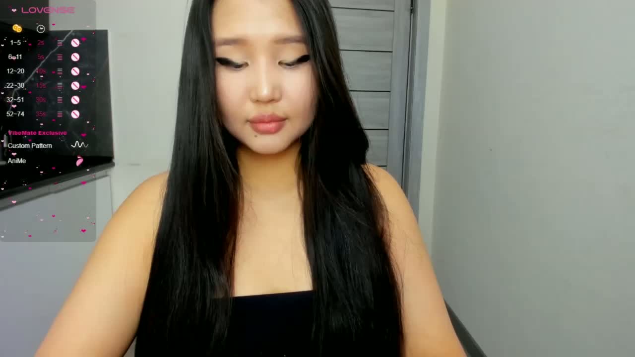 Yumikaa Cam Model Chat April 1, 2026