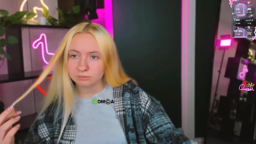 mila_glow Cam Model Chat April 2, 2026