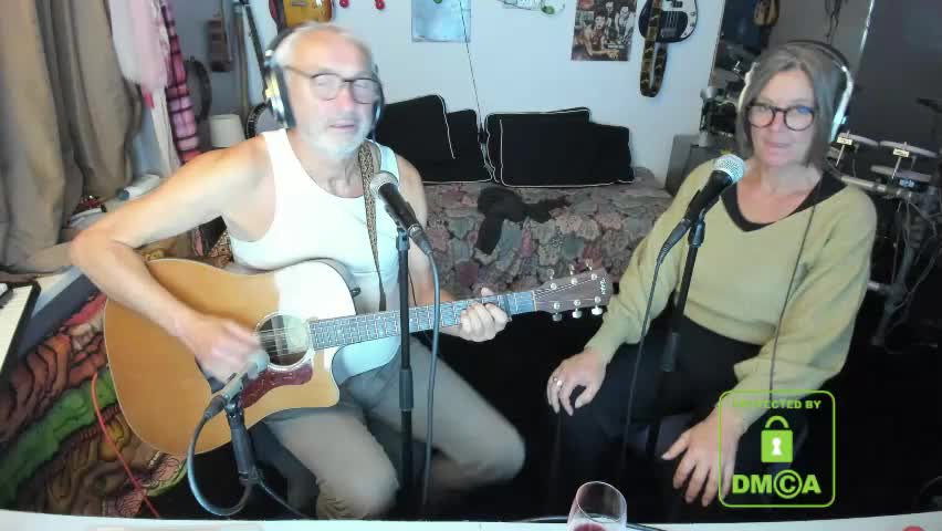 win2win Cam Model Chat April 2, 2026