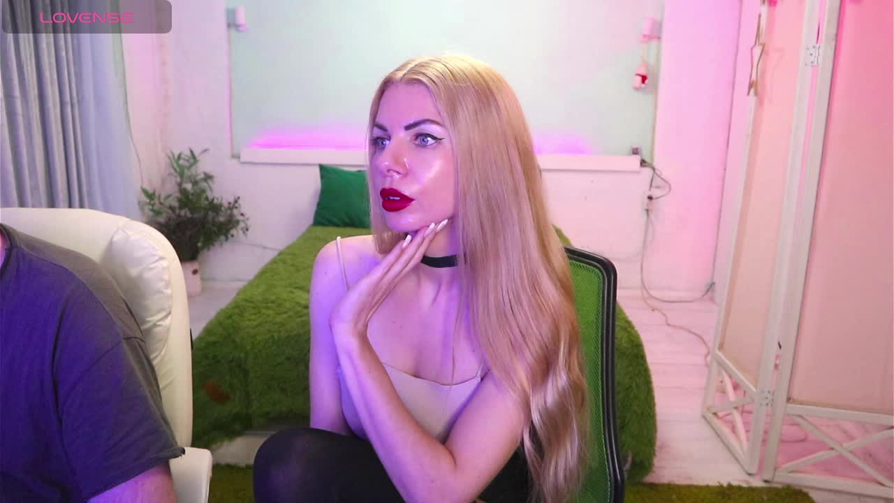 AlisaAleks Cam Model Chat April 2, 2026