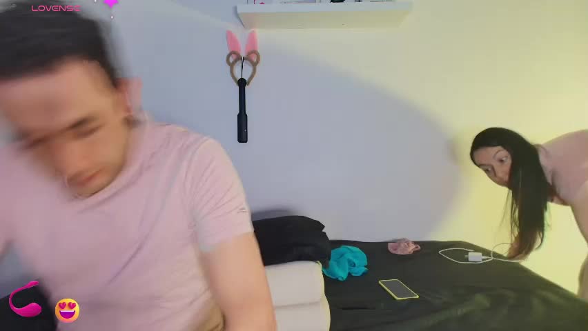 jeremmyandstacy Cam Model Chat April 2, 2026