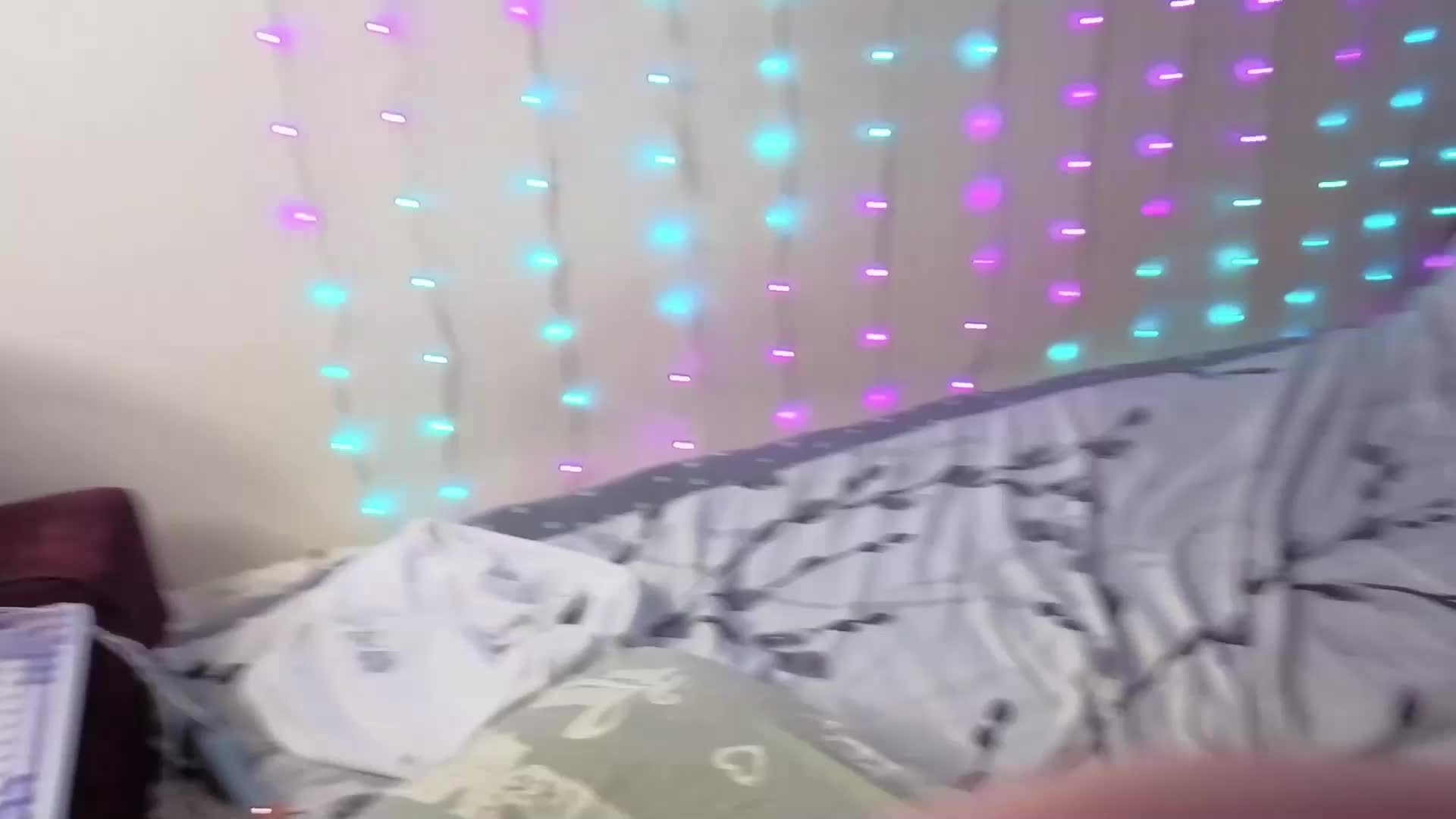 llolilove Cam Model Chat April 2, 2026