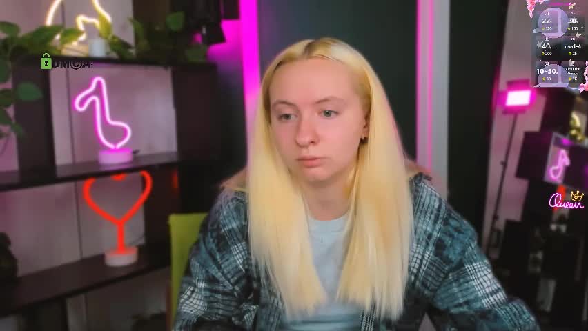 mila_glow Cam Model Chat April 2, 2026