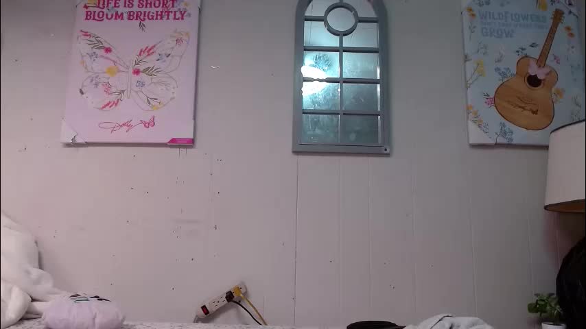 novanautiesxxx Cam Model Chat April 2, 2026