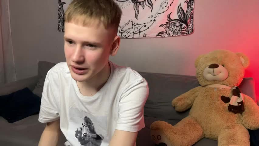 a_s_m_ Cam Model Chat April 3, 2026