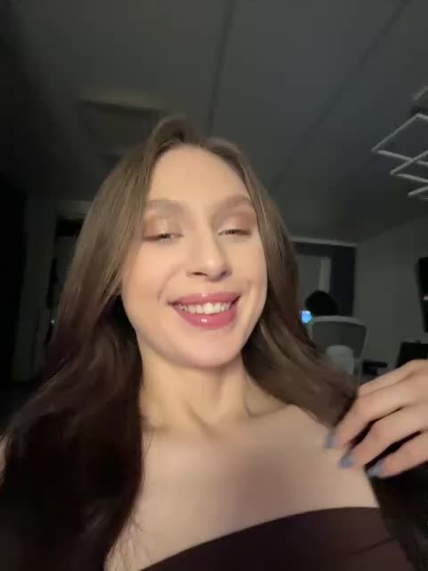 PARTYNEXTNEXT Cam Model Chat April 3, 2026