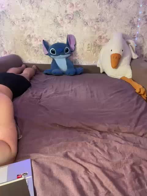 SEX_NIGHT Cam Model Chat April 3, 2026