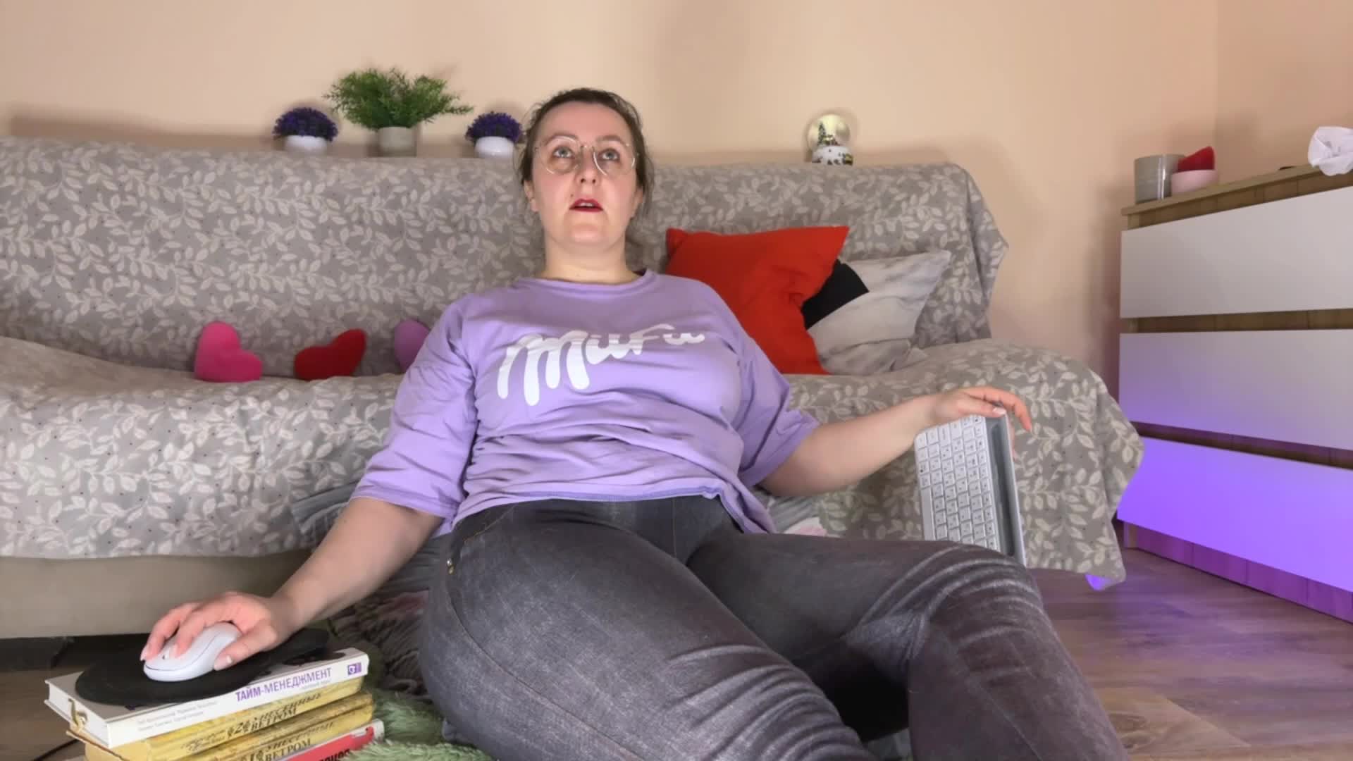 Pepper_corn Cam Model Chat April 3, 2026