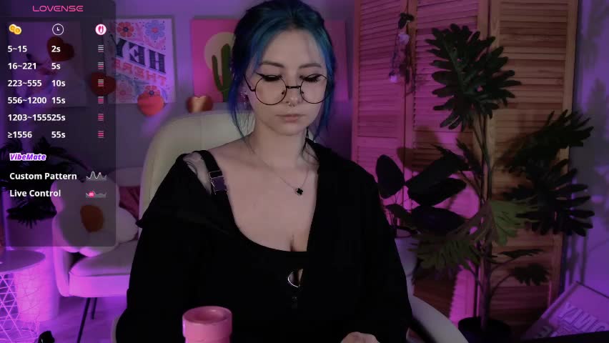 wesleegray_2026-04-04_10-15-22_921 Cam Model Chat April 4, 2026