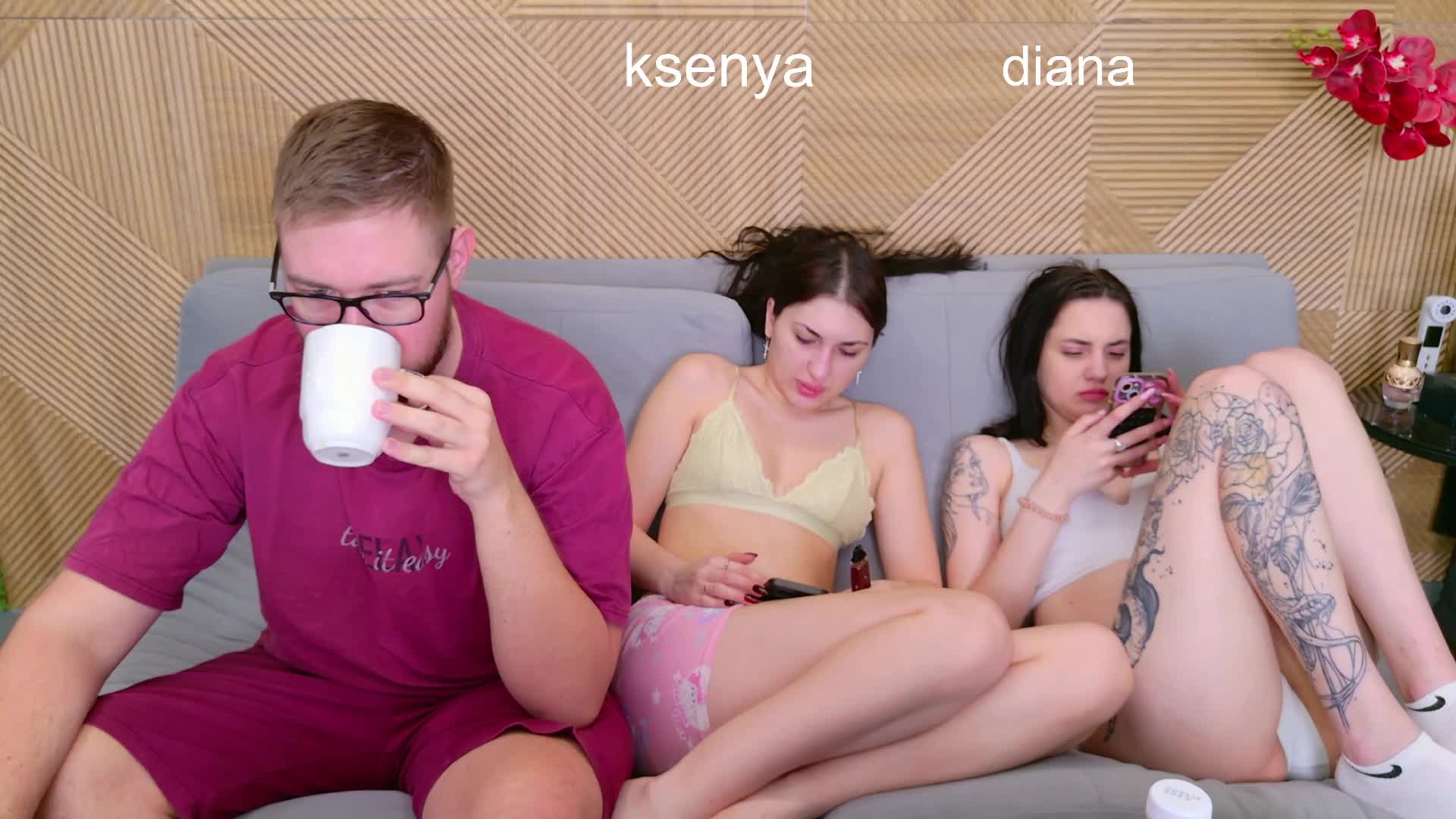 WebcamSlut Cam Model Chat April 4, 2026