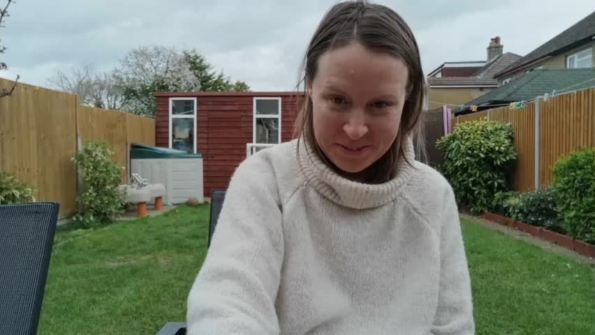 eatmypie69 Cam Model Chat April 4, 2026