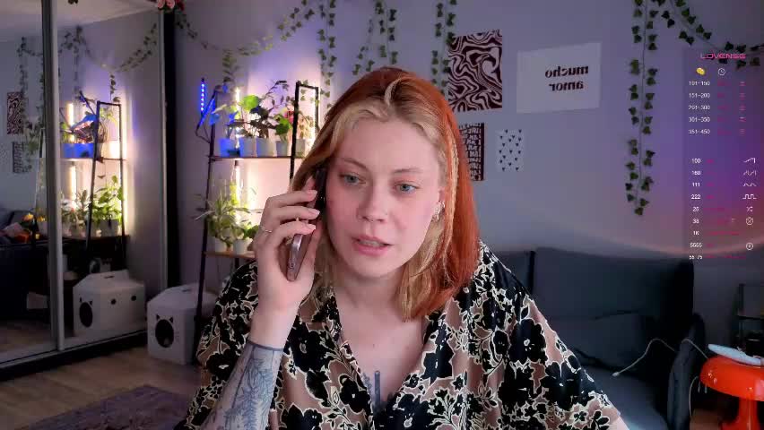 your_corvus Cam Model Chat April 4, 2026