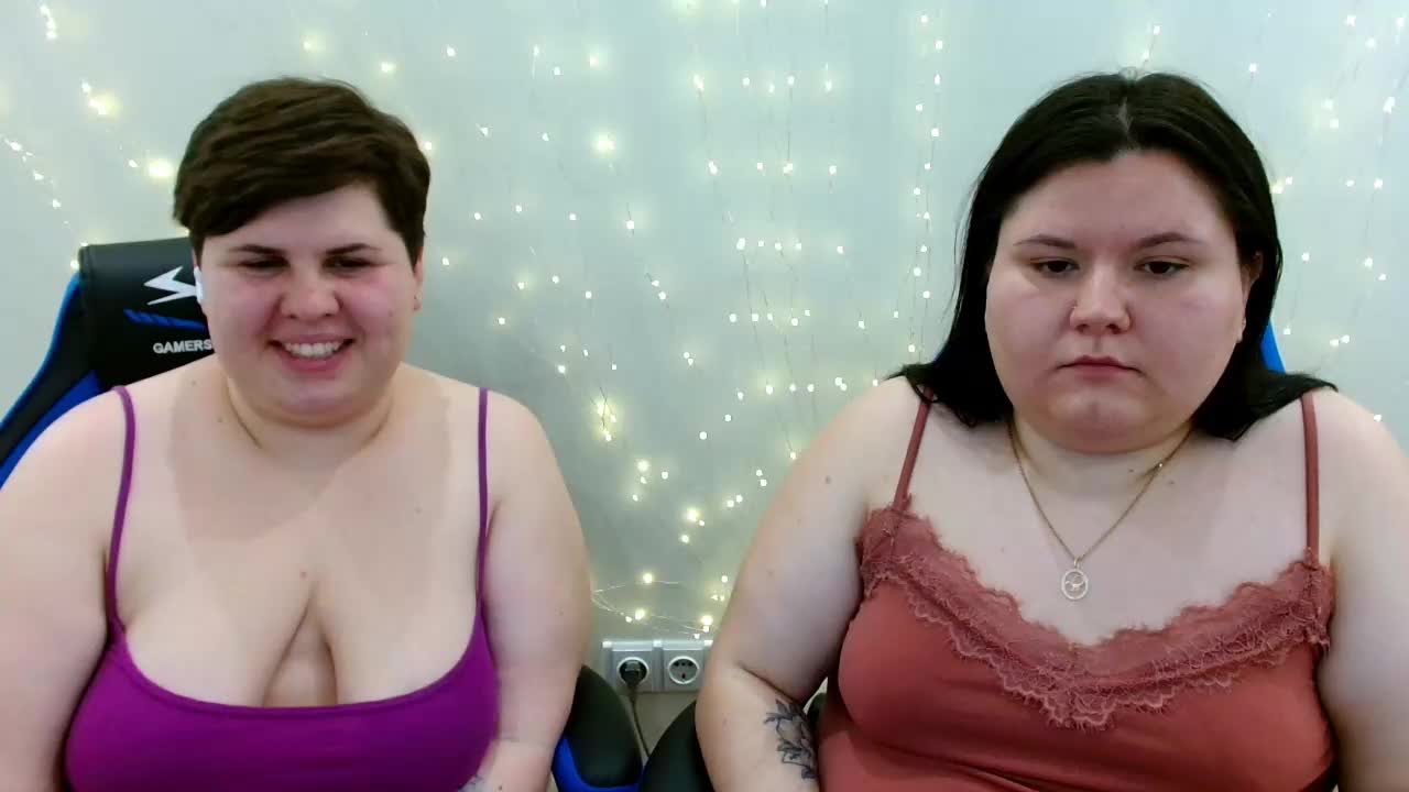 BeckyAndEllen Cam Model Chat April 4, 2026