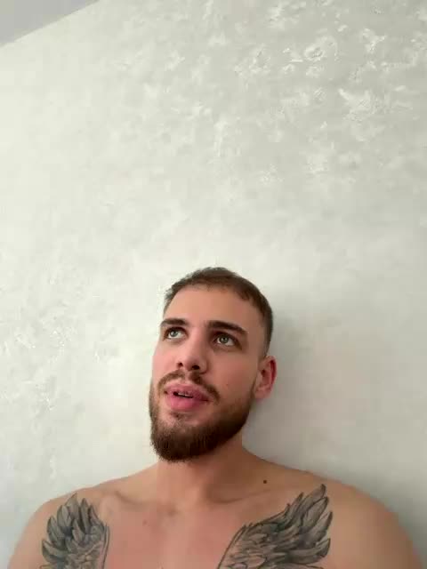 Traxalka666 Cam Model Chat April 4, 2026