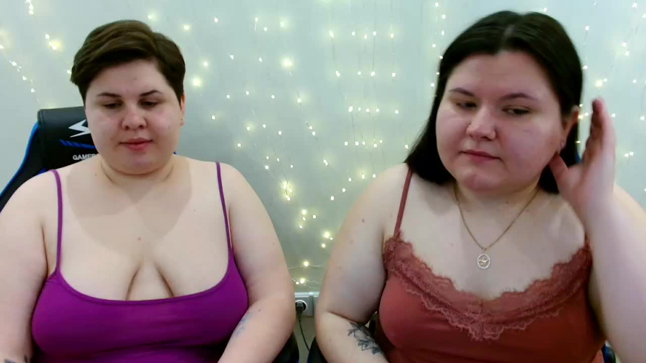 BeckyAndEllen Cam Model Chat April 4, 2026
