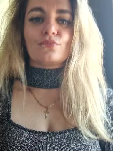 SweetCoople Cam Model Chat April 4, 2026