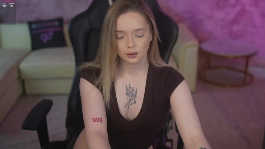 bright_diamonds_054 Cam Model Chat April 4, 2026