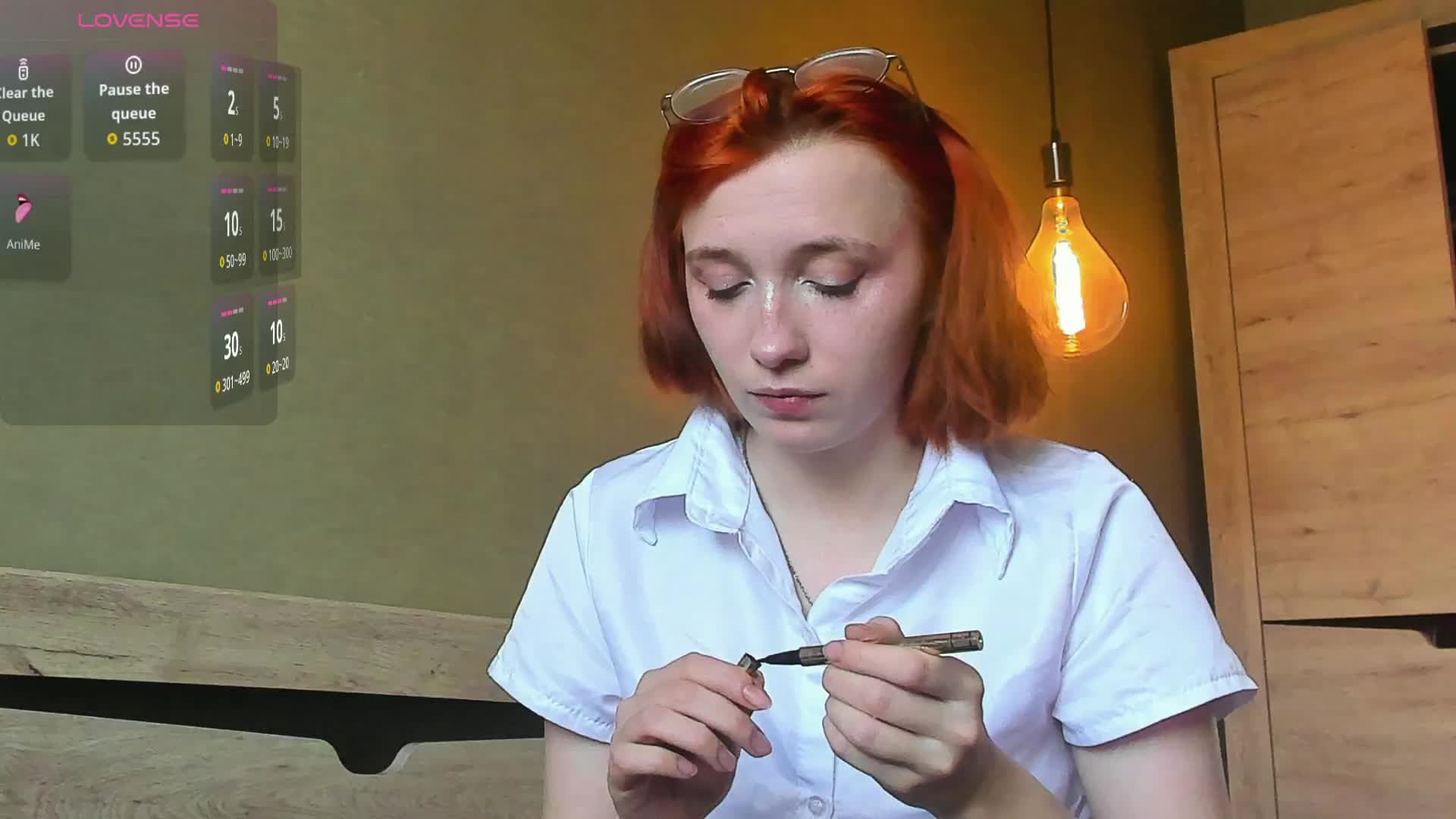 Dark-Willlow Cam Model Chat April 4, 2026