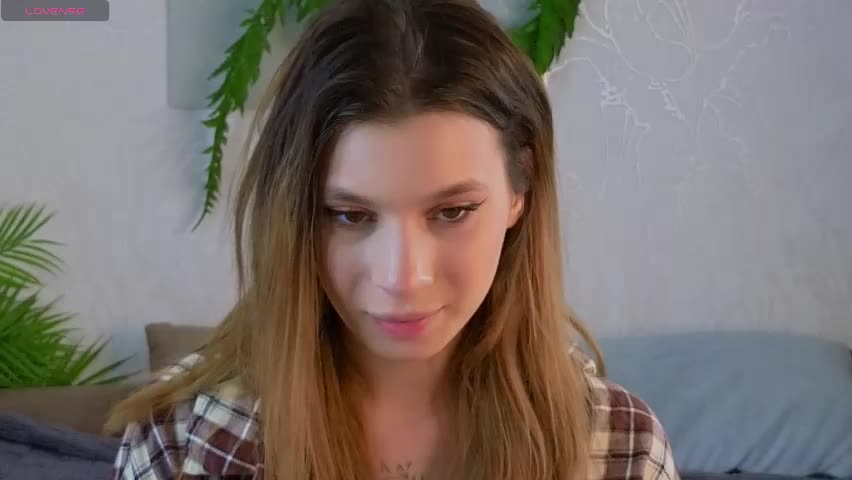 pinkadele Cam Model Chat April 4, 2026