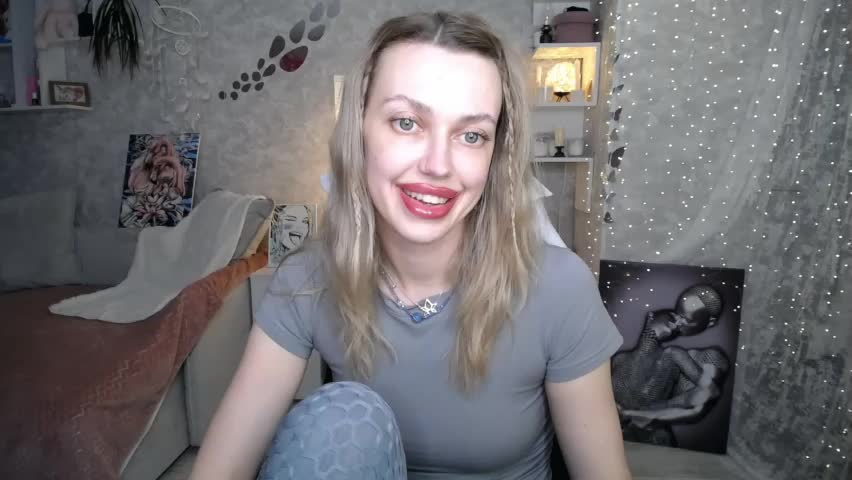 yournickyadamidi Cam Model Chat April 4, 2026