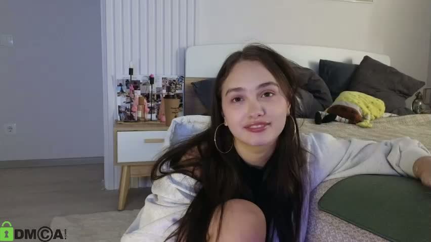 evi_woow Cam Model Chat April 4, 2026