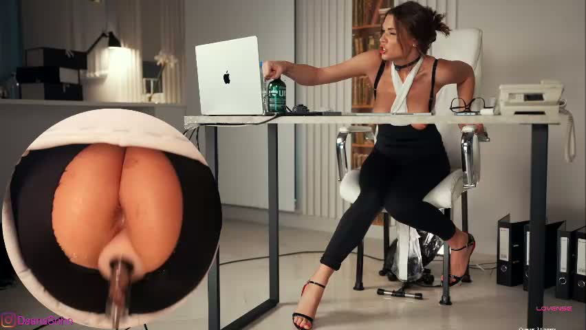 _artporno_ Cam Model Chat April 4, 2026