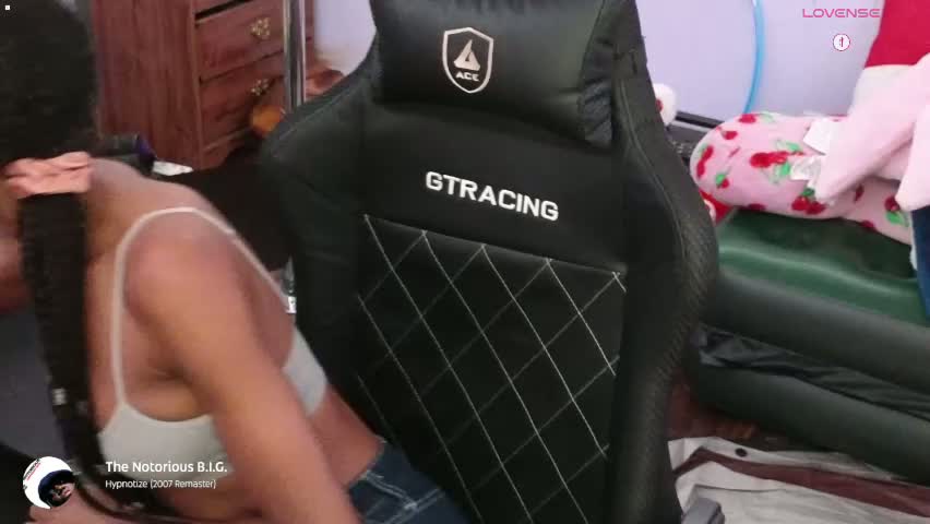 mocha_ Cam Model Chat April 5, 2026