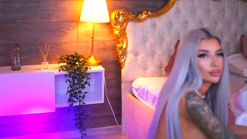 juicy_jessye Cam Model Chat April 5, 2026